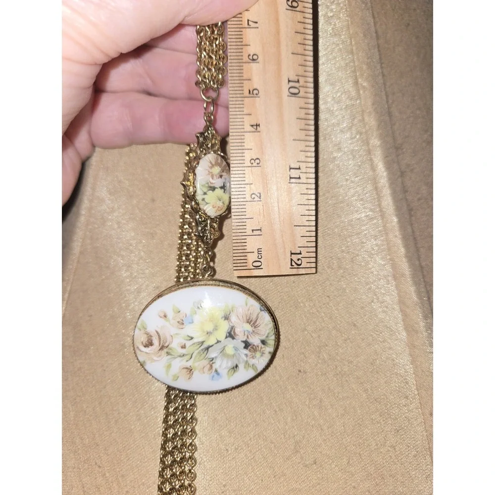 Vintage 1975 Avon French Flowers Solid Perfume Locket Necklace Gold Tone Pendant